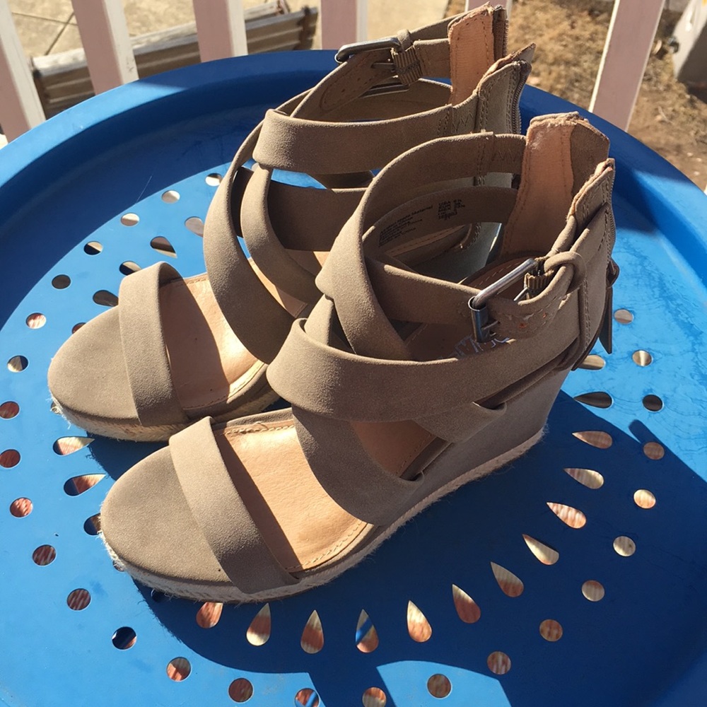 Strappy wedges